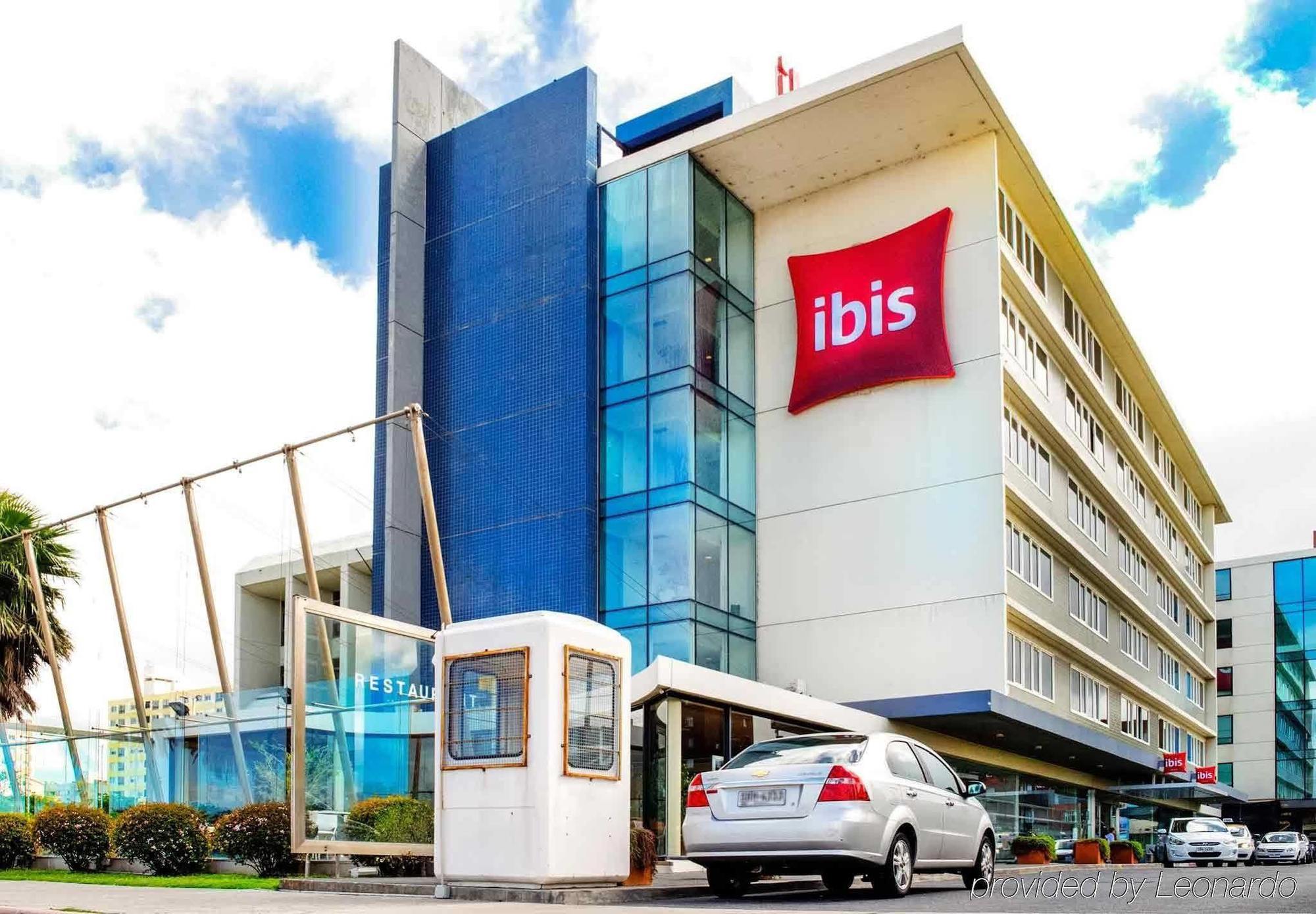 Ibis Montevideo Rambla Hotel Buitenkant foto